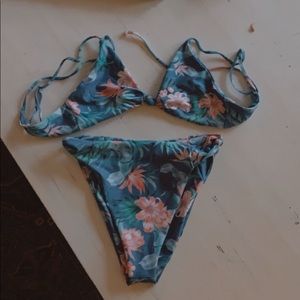 Skatie Bikini- Ohana print